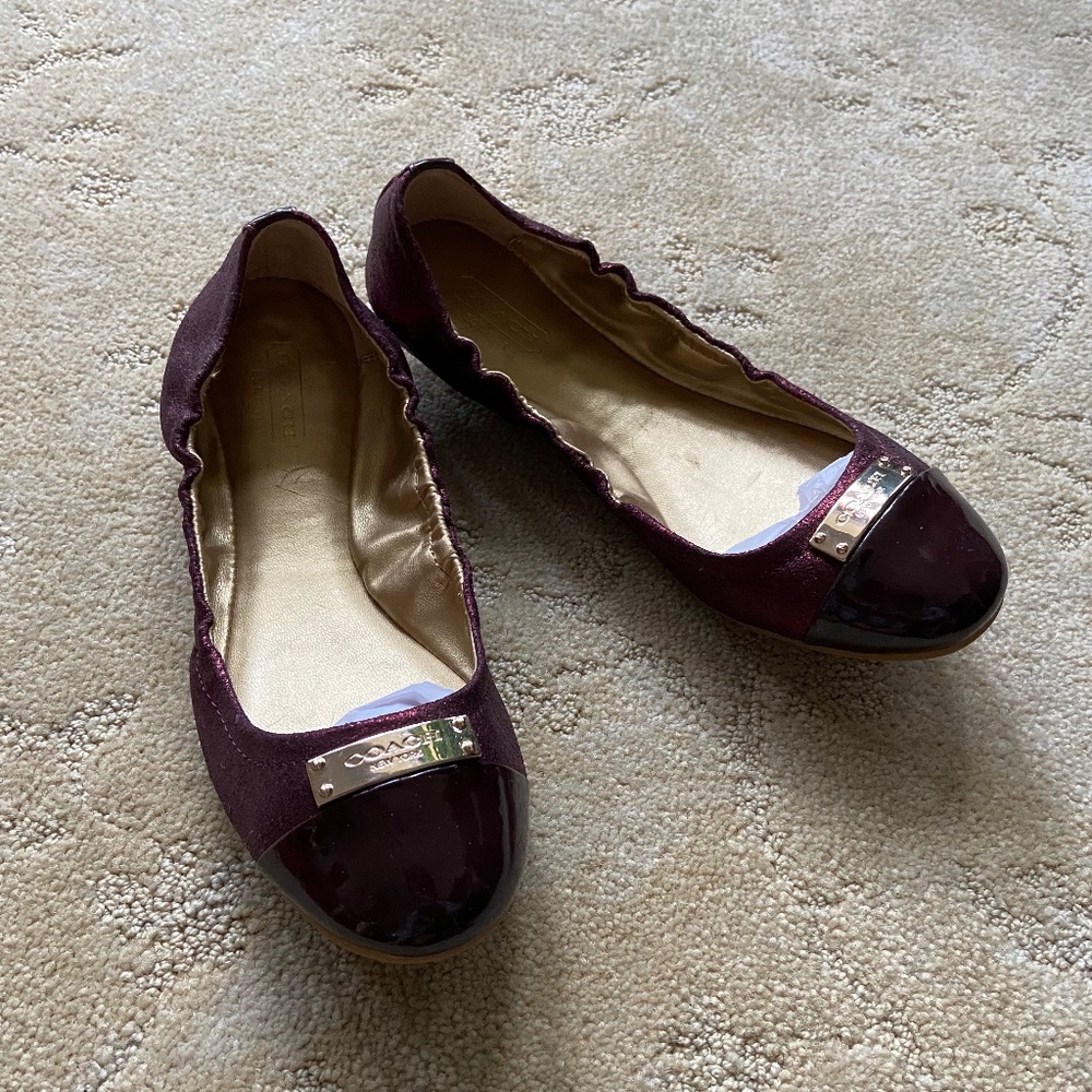 Coach flats